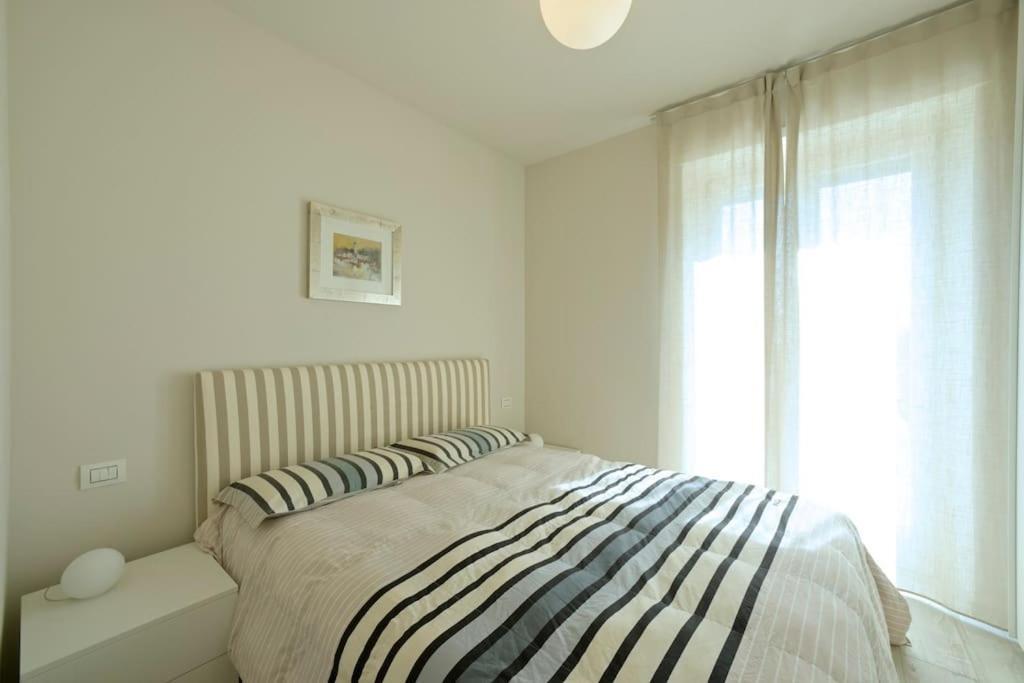 Luxury Apartament Con Garage Vista Mare Alassio Per 6 Persone Luaran gambar